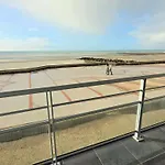 Appartement Magnifique T3 En Front De à Avec Balcon Et Wifi - Fr-1-675-55 *