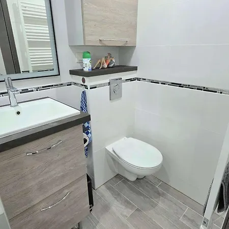 Magnifique T3 En Front De à Avec Balcon Et Wifi - Fr-1-675-55 Appartamento *